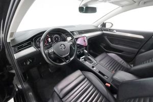 Volkswagen Passat bild 16