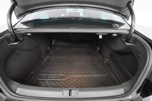 Volkswagen Passat bild 8