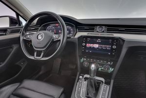 Volkswagen Passat bild 15