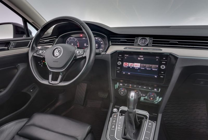 Volkswagen Passat bild 15