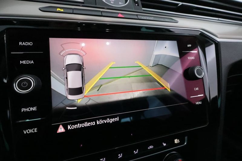 Volkswagen Passat bild 25