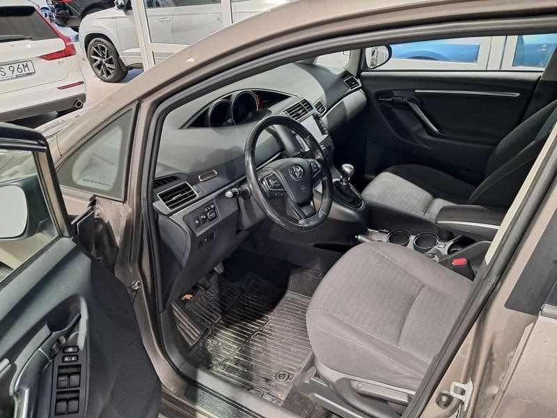 Toyota Verso bild 3