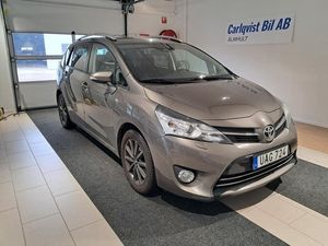 Toyota Verso bild 1