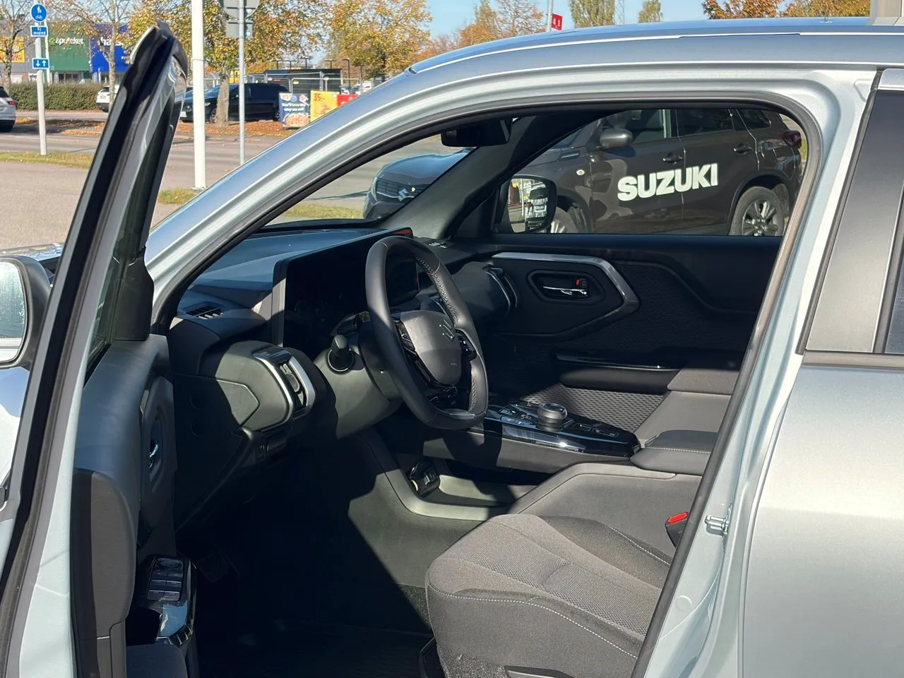 Suzuki e Vitara bild 6
