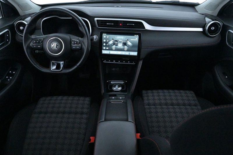 MG ZS EV bild 6