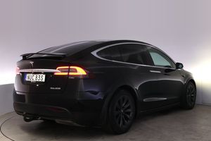 Tesla Model X bild 5