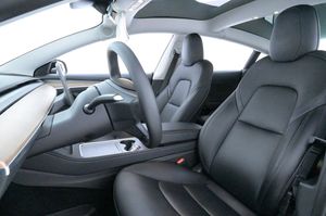 Tesla Model 3 bild 9
