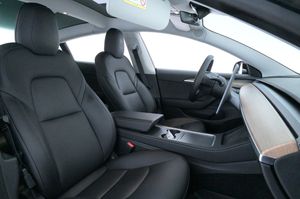 Tesla Model 3 bild 12