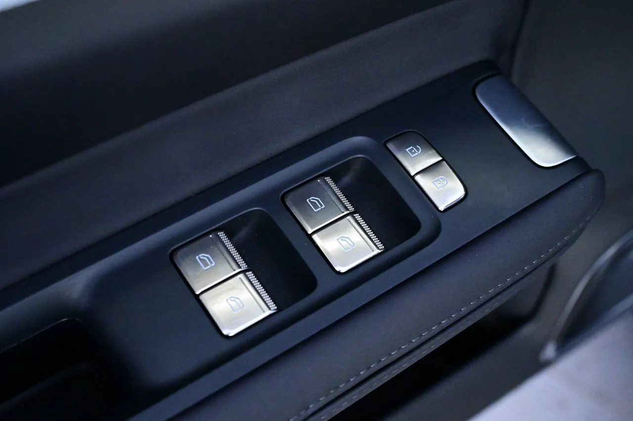 Polestar 4 bild 12