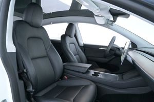 Tesla Model Y bild 12