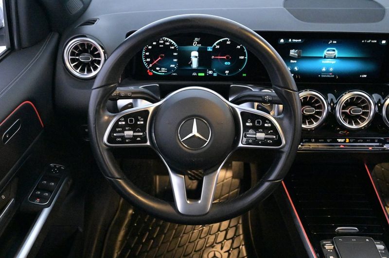 Mercedes EQB300 bild 7