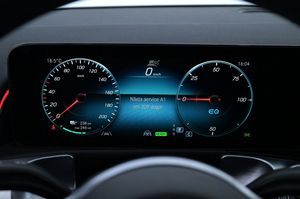 Mercedes EQB300 bild 10