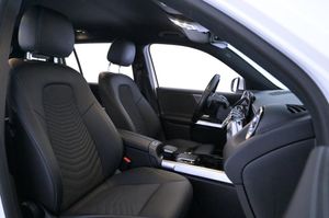 Mercedes EQB300 bild 15