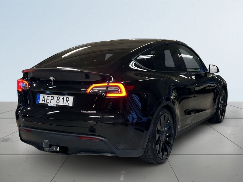 Tesla Model Y bild 6