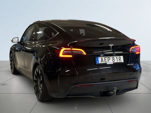 Tesla Model Y bild 5