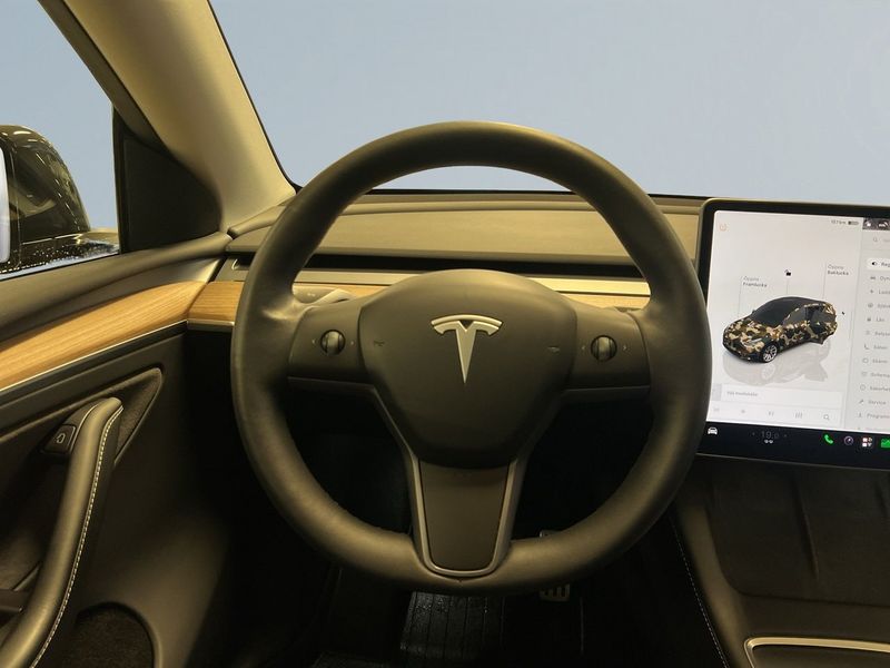 Tesla Model Y bild 9