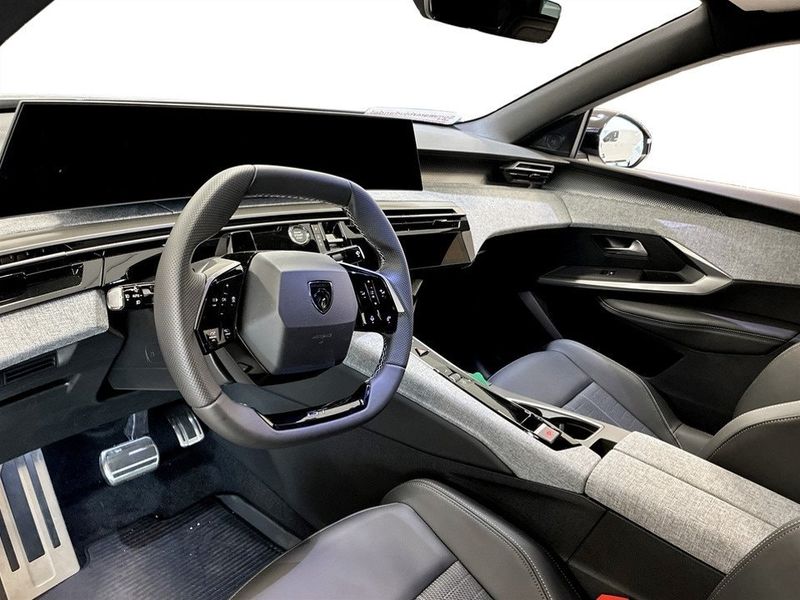 Peugeot e-3008 bild 5