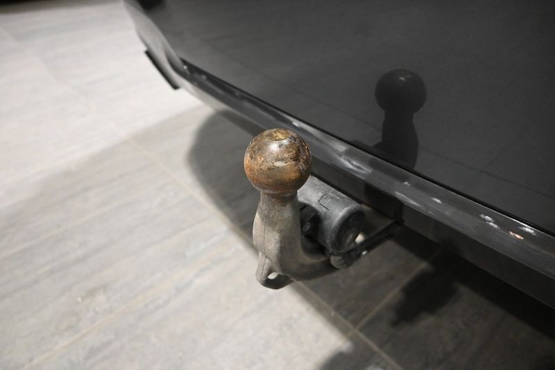 BMW 330 bild 19