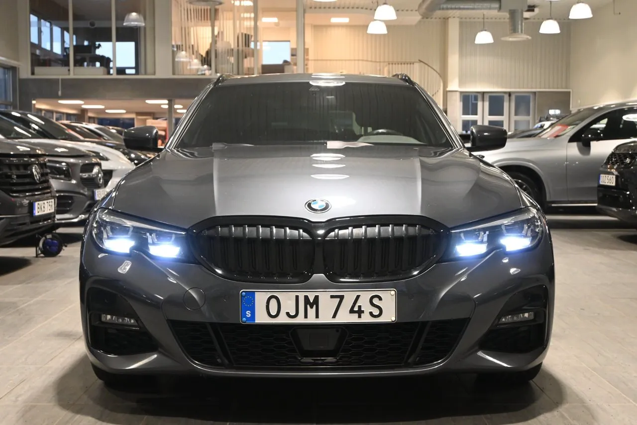 BMW 330 bild 5