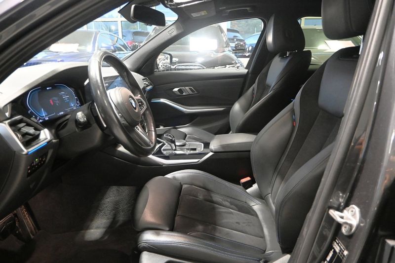BMW 330 bild 9