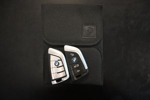 BMW 330 bild 31