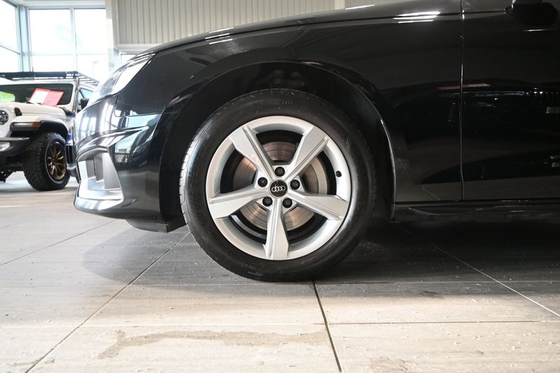 Audi A4 bild 6