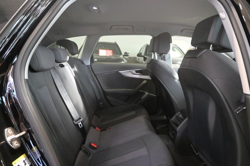 Audi A4 bild 14