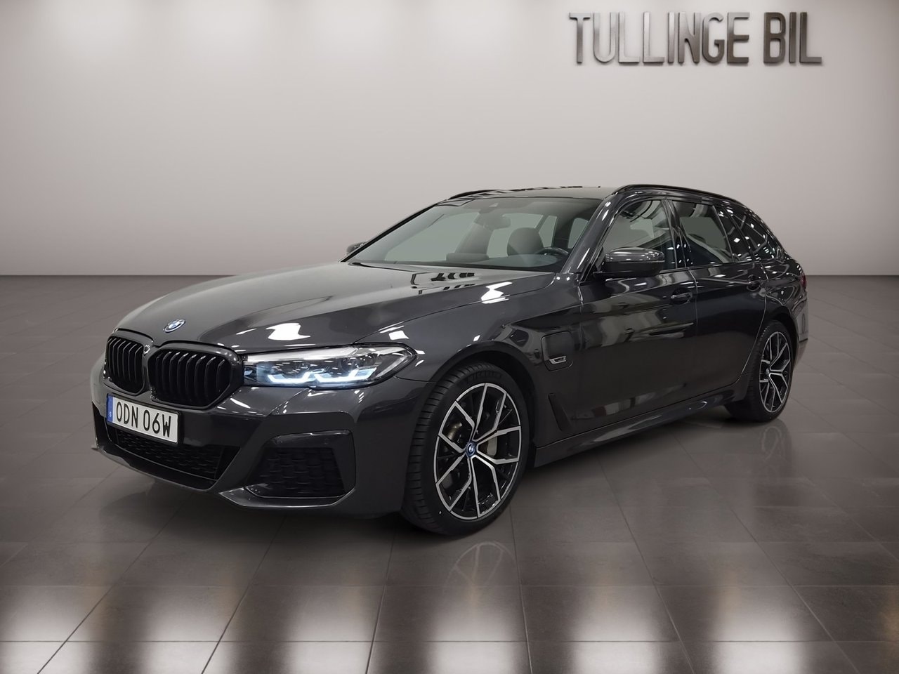 BMW 530