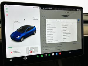 Tesla Model Y bild 25