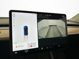 Tesla Model Y bild 20