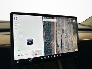 Tesla Model Y bild 19