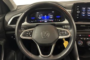 Volkswagen T-Roc bild 12