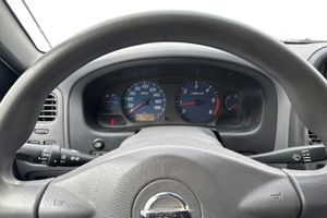 Nissan NP bild 10