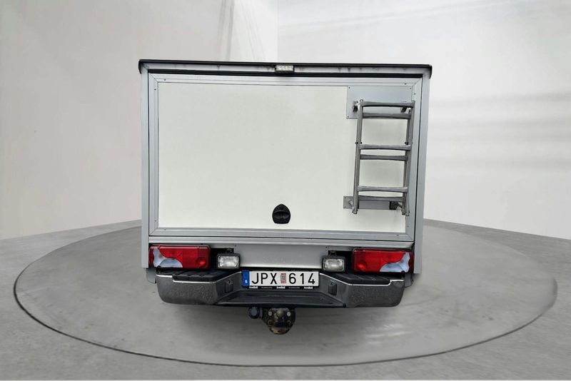 Nissan NP bild 5