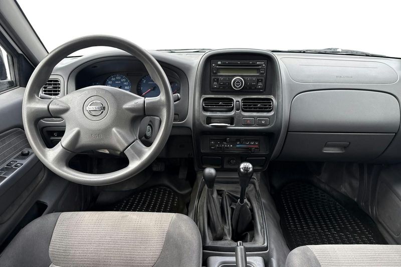 Nissan NP bild 6