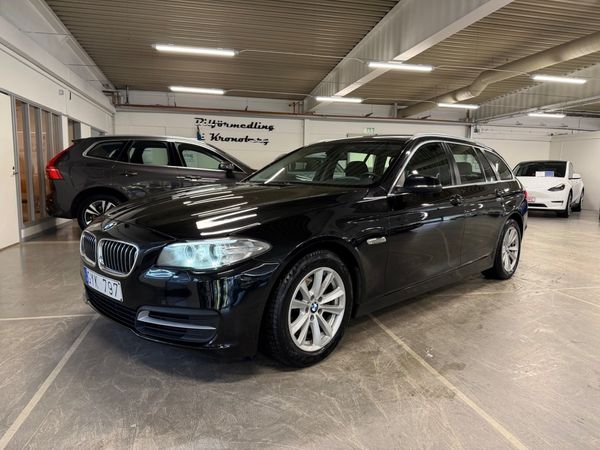 BMW 520 d Touring Steptronic PDC Nyservad Elbaklucka - 2014