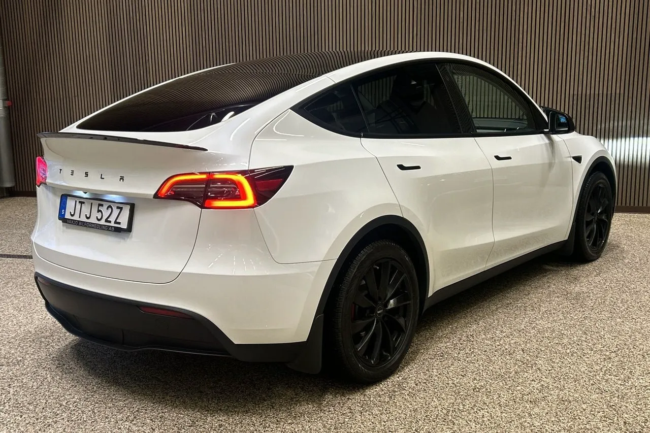 Tesla Model Y bild 4
