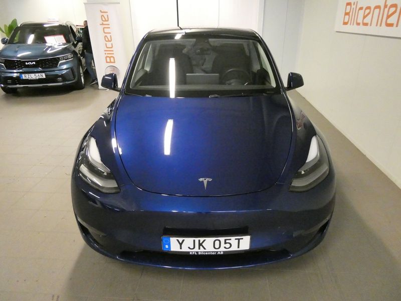Tesla Model Y bild 9