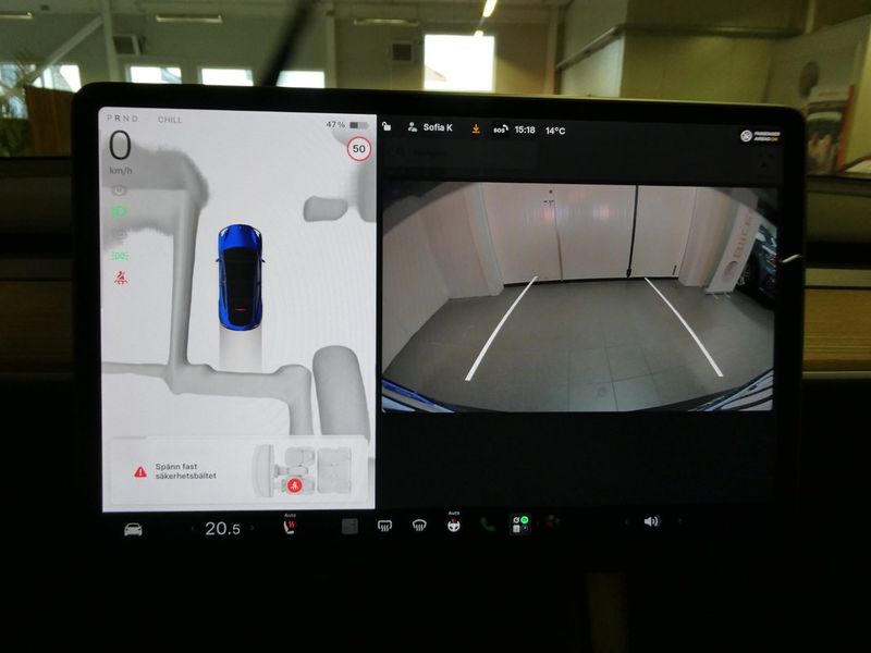 Tesla Model Y bild 14