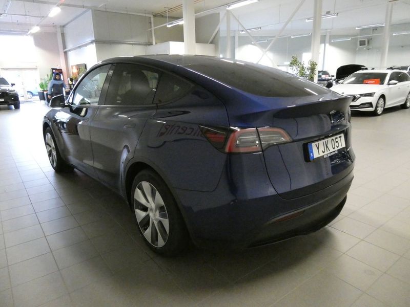 Tesla Model Y bild 6