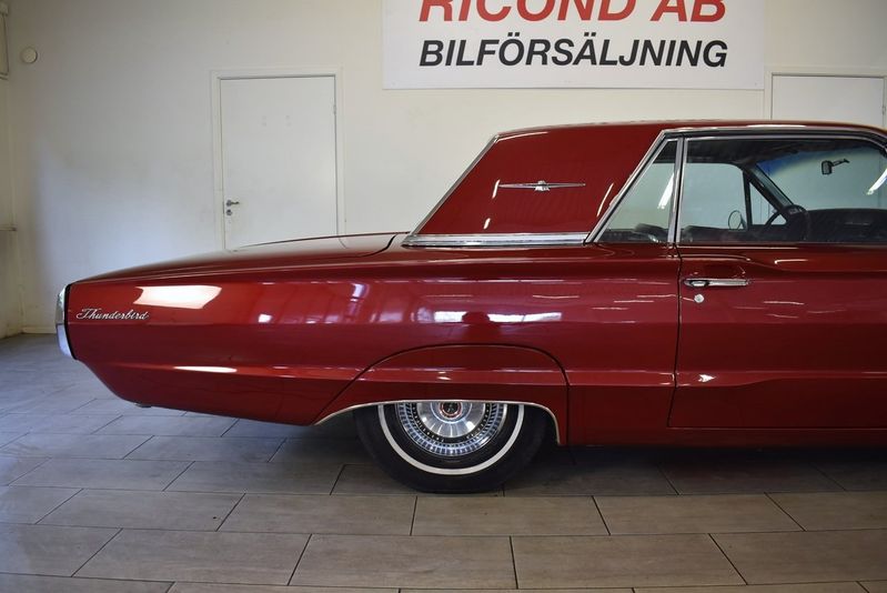 Ford Thunderbird bild 3