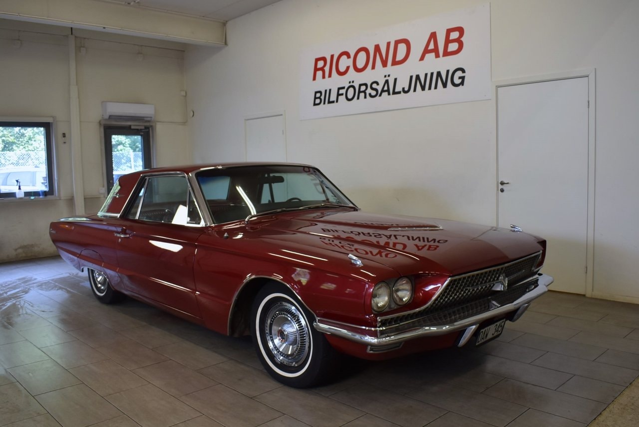 Ford Thunderbird