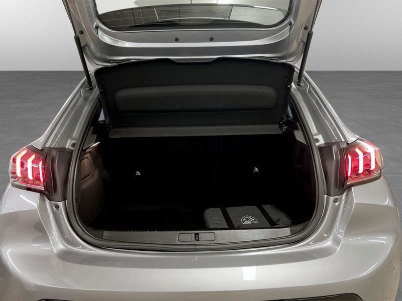 Peugeot e-208 bild 14