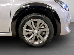 Peugeot e-208 bild 13