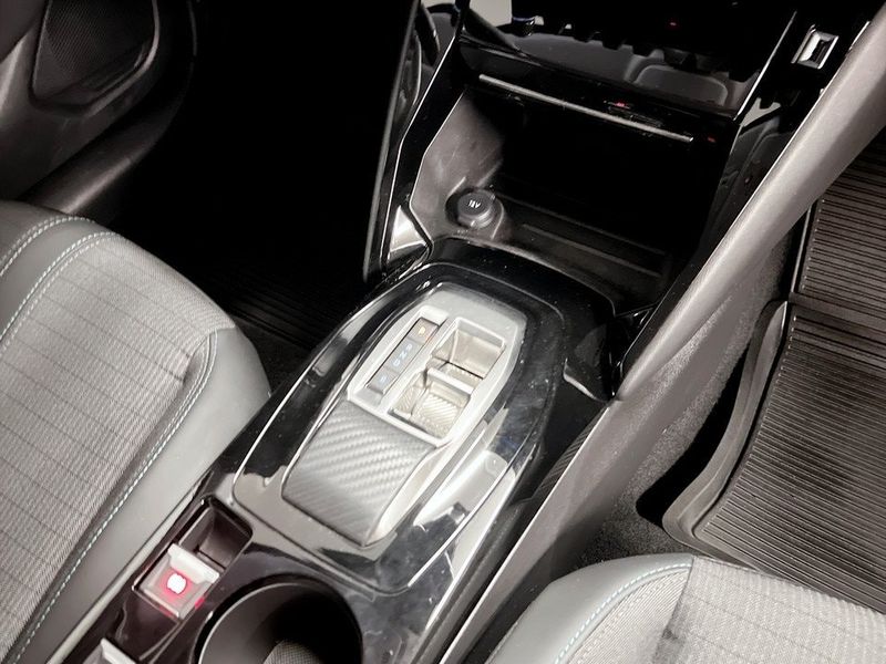 Peugeot e-208 bild 9