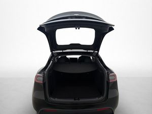 Tesla Model Y bild 11