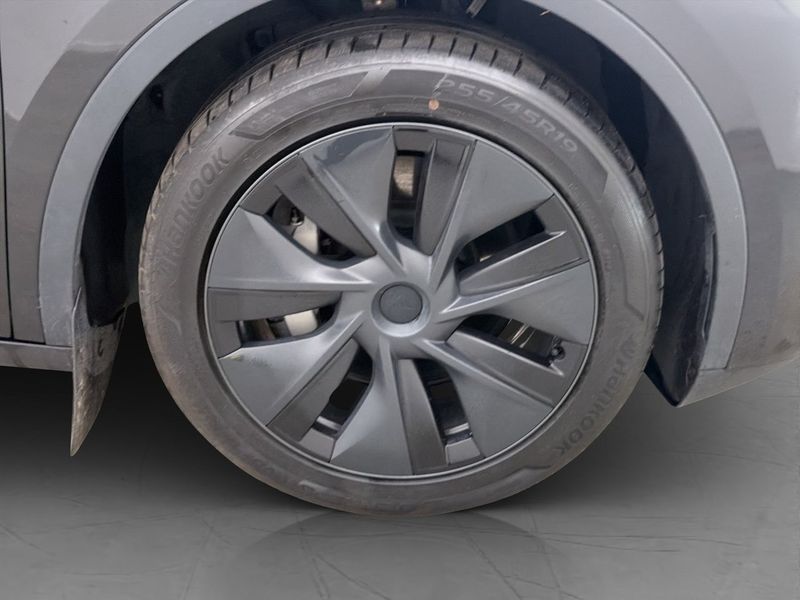 Tesla Model Y bild 30