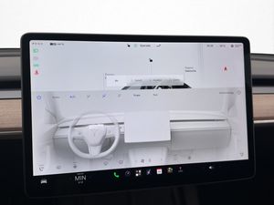 Tesla Model Y bild 22
