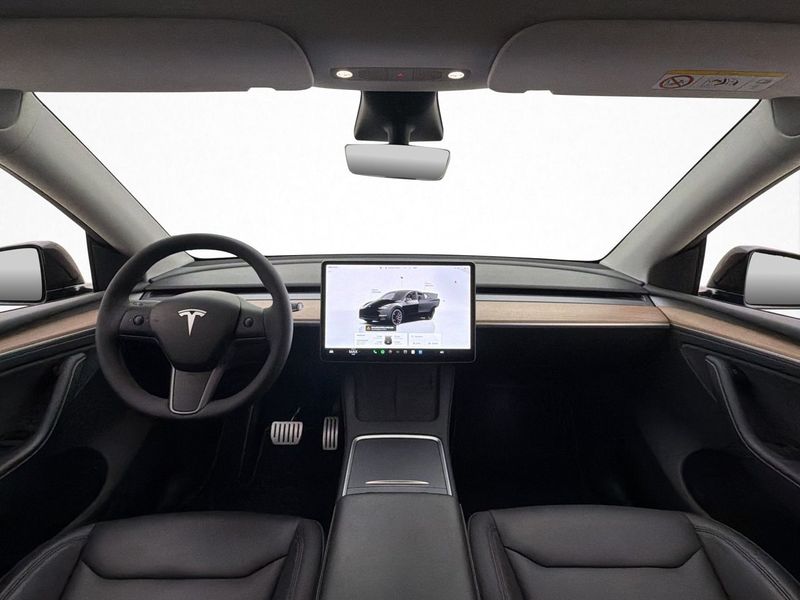 Tesla Model Y bild 23