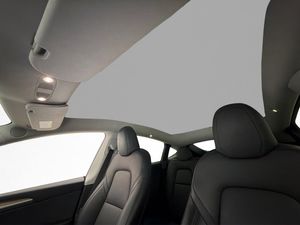 Tesla Model Y bild 15